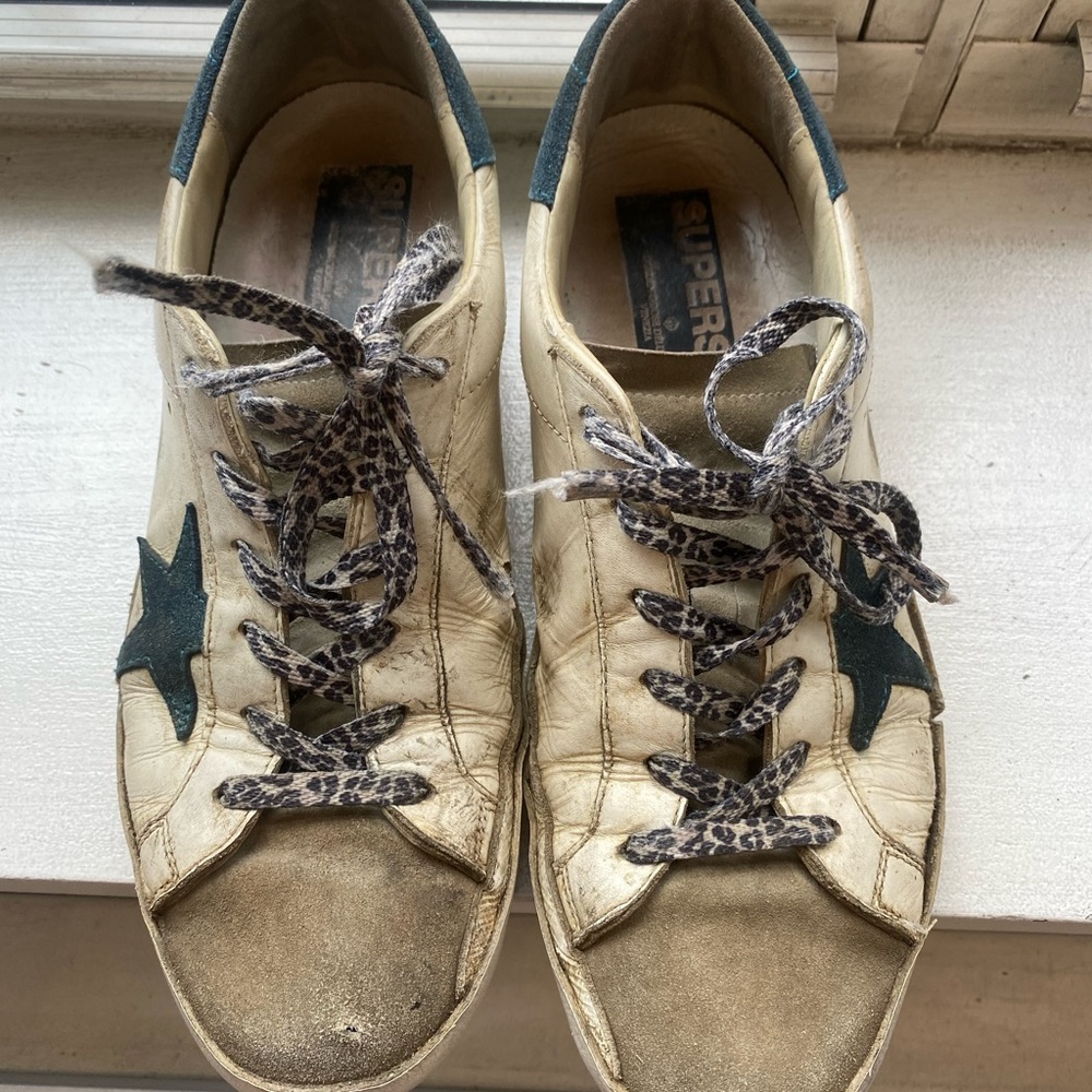 Golden Goose Sneakers - Picture 2 of 4